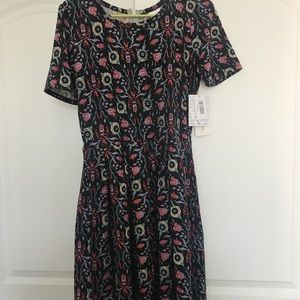 Lularoe Amelia