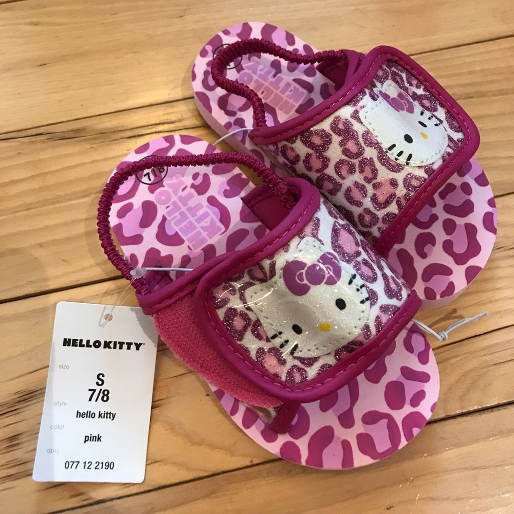 Toddler girl sandals.... size 7/8