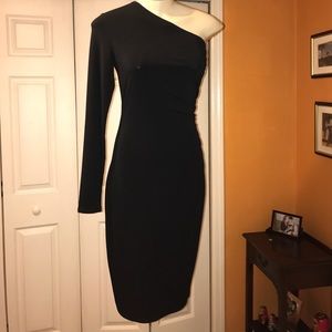 Gorgeous ,classy black Laudry dress 👗