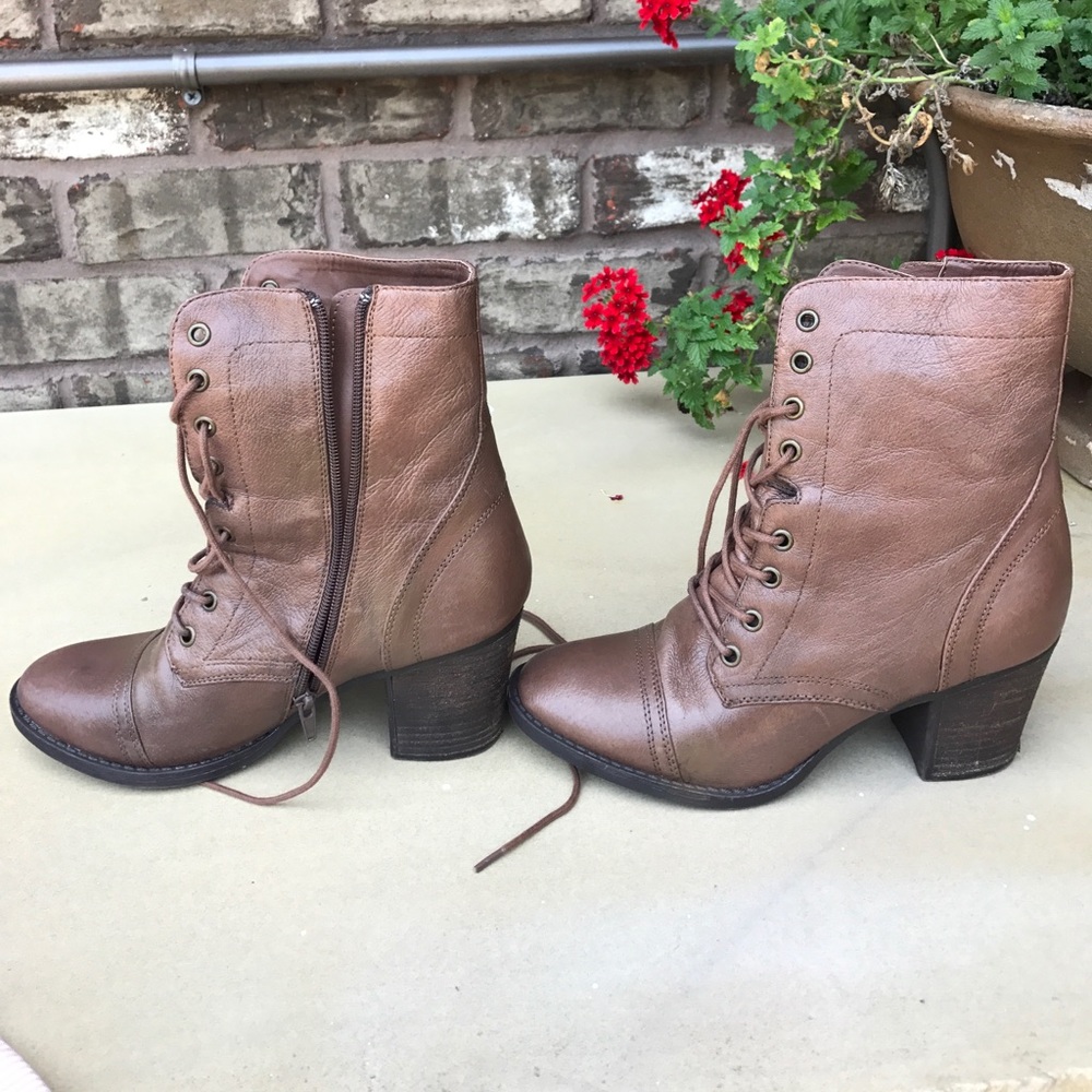 Steve Madden boots