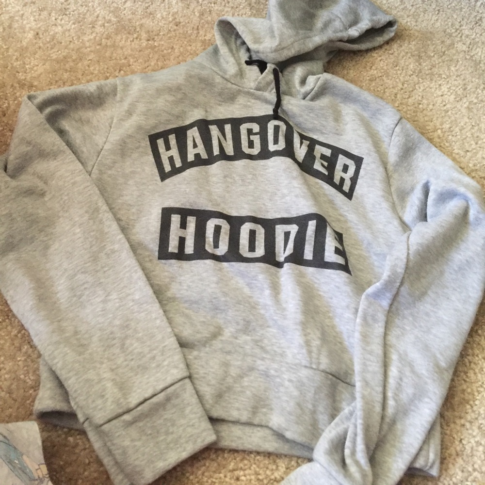 Hang over crop sweater
