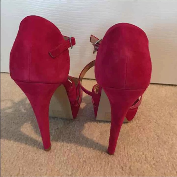 Aldo Platform Heels - Picture 3 of 3