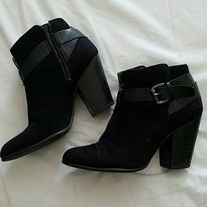 Carlos santana black booties