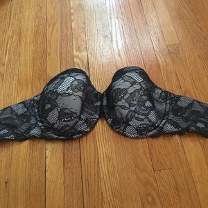 Victoria Secret Strapless Bra