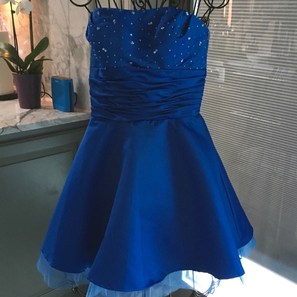 Mini dress