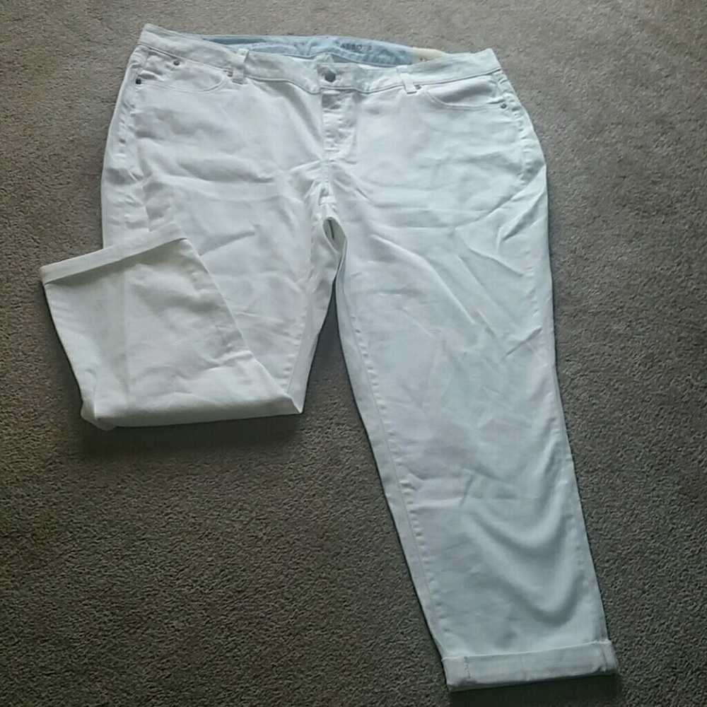 Talbot White Boyfriend Jeans