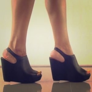 Steve Madden Blassst Wedge Sandal