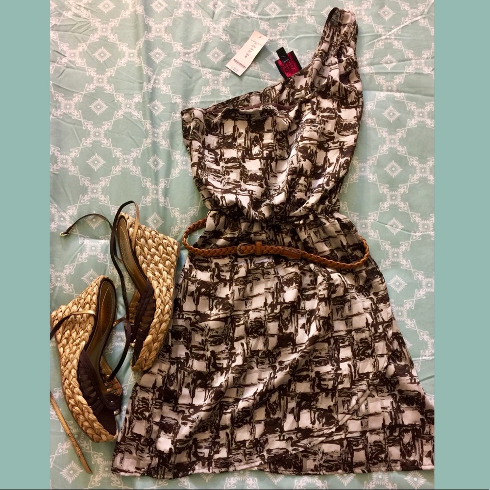 NWT 2B Bebe One Strap Dress
