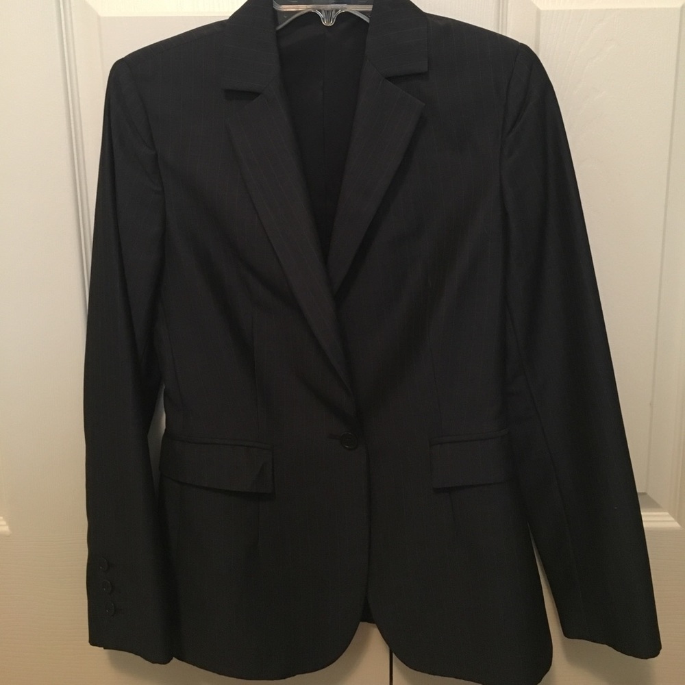 Express Women's business suit
