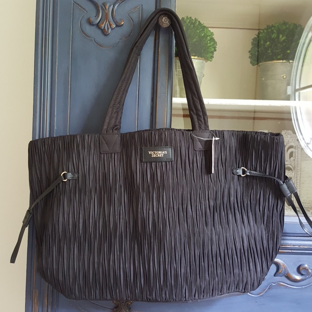 Victoria's Secret Weekender bag
