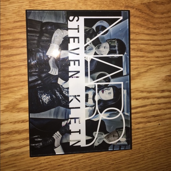 Nars One Shocking Moment Cheek Studio Palette - Picture 2 of 3