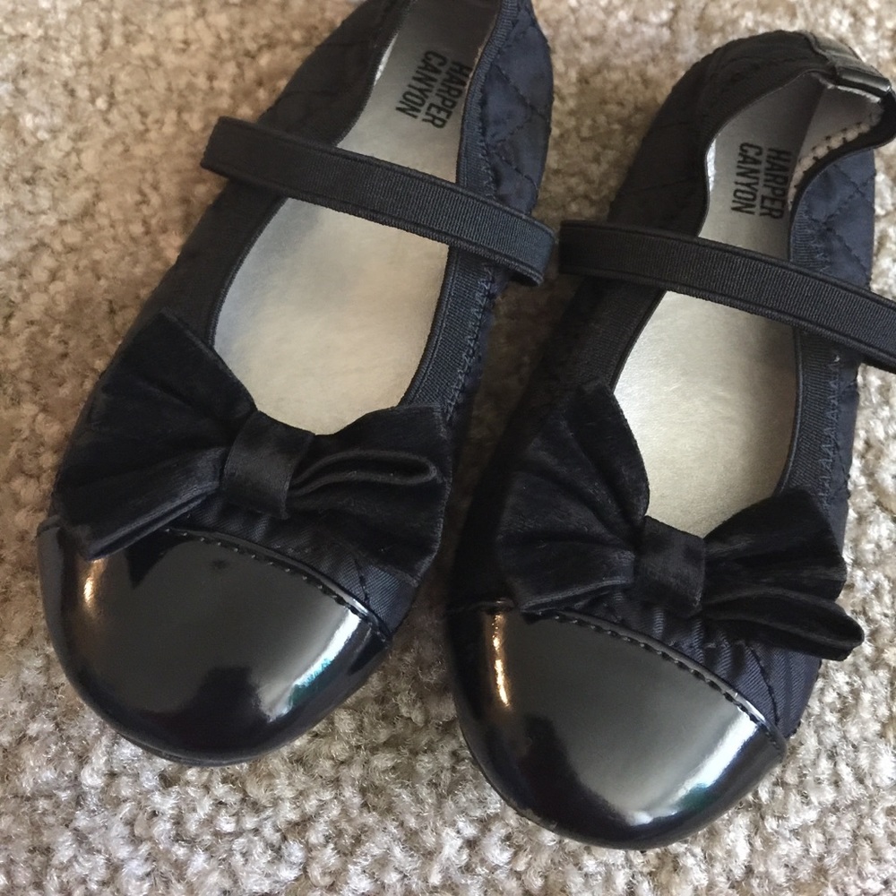 Black flats