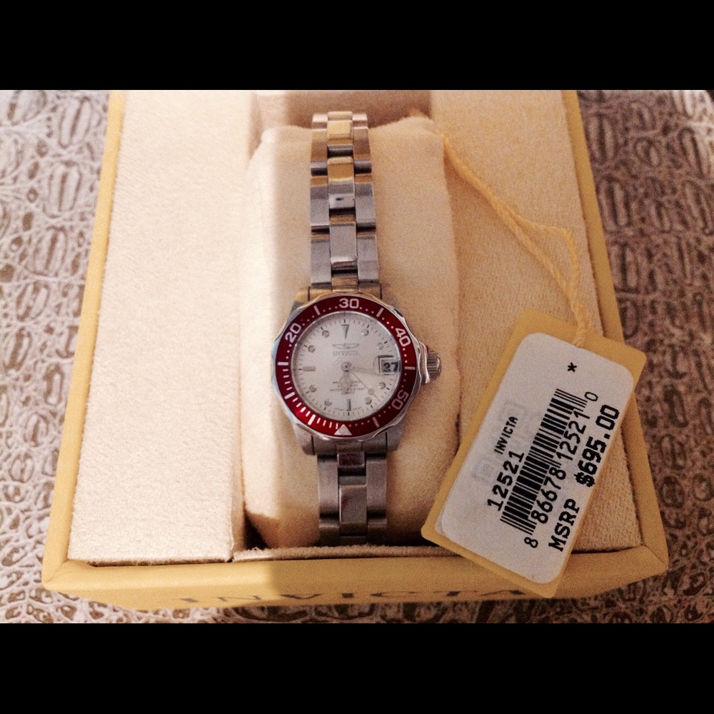 Invicta Women's diver watch