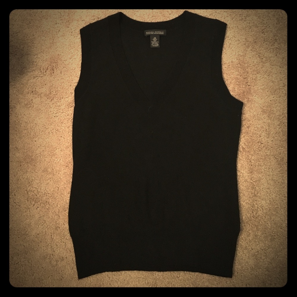 Banana Republic Women's sweater vest