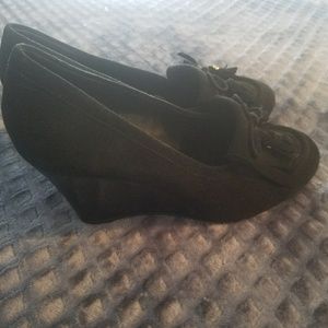 Coach Wedge