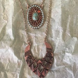 Double chain necklace