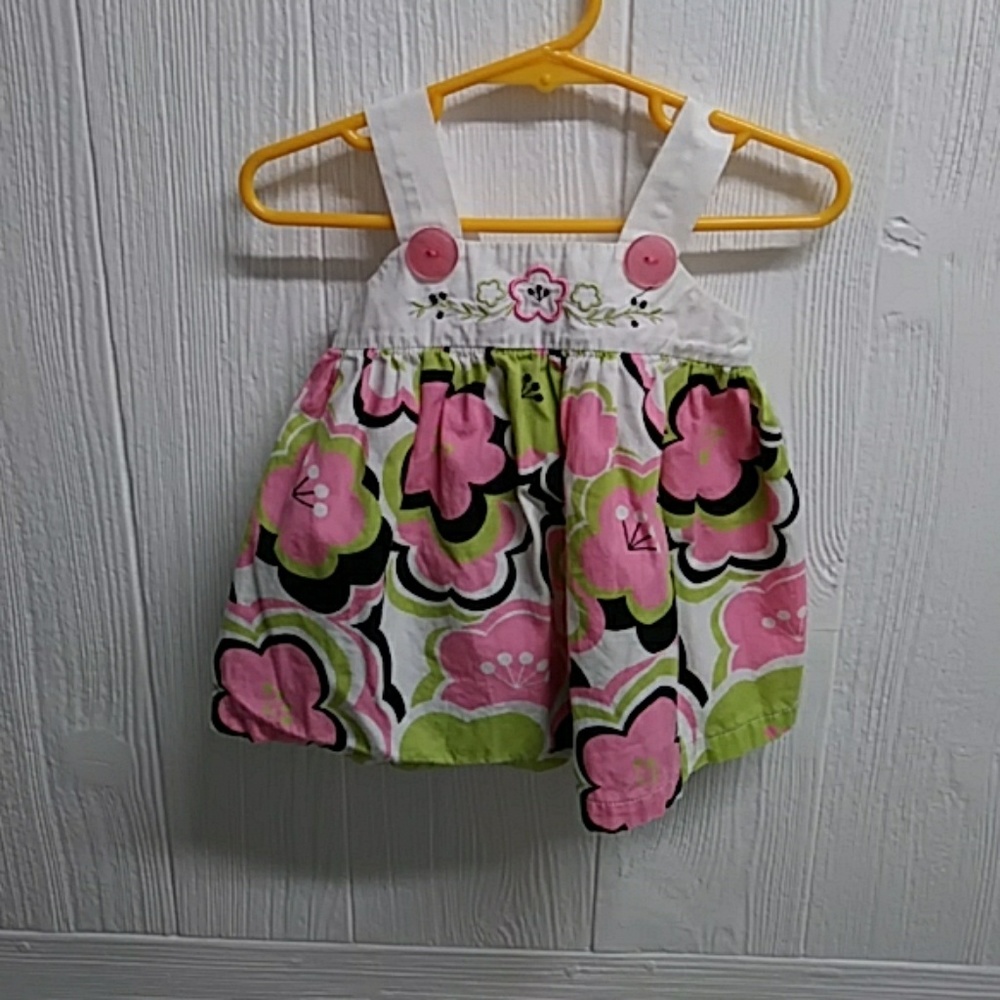 Savannah baby girl's top size 12M