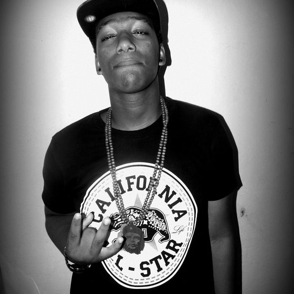 Meet your Posher, Aaron - Picture 1 of 1