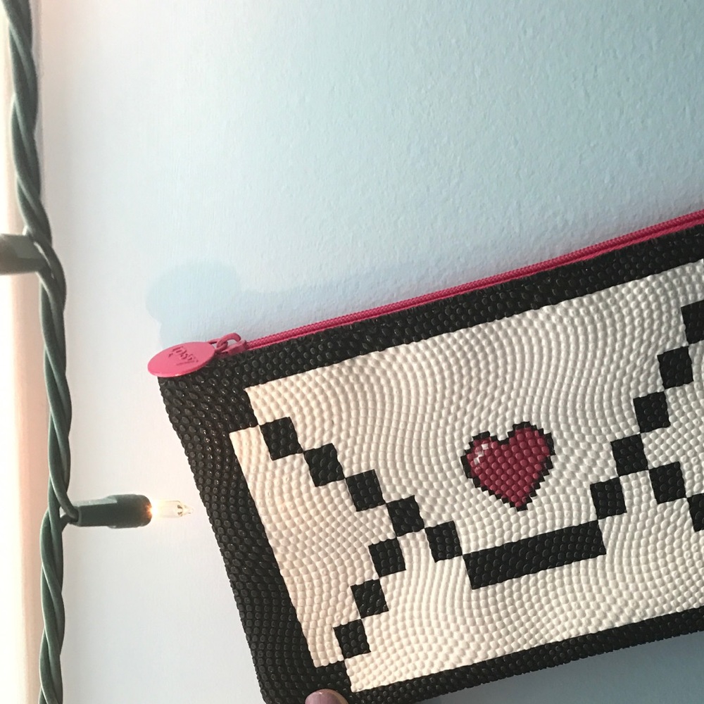 IPSY Small Pouch