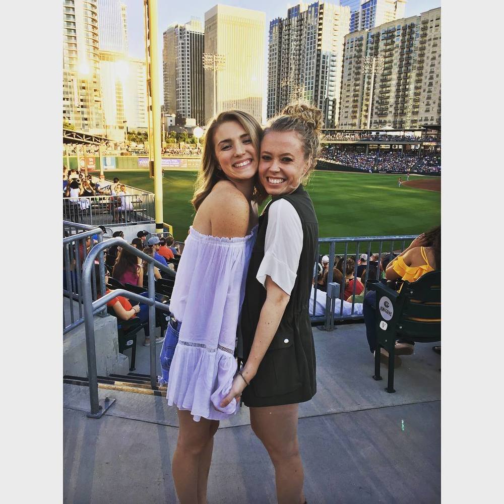 Meet your Posher, Avery