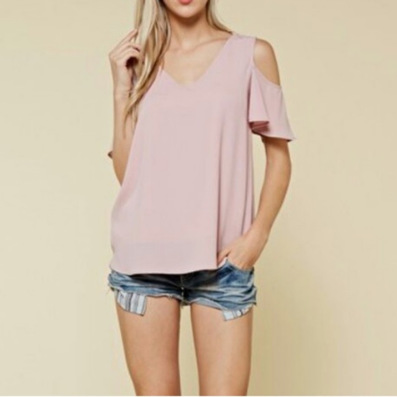 Tops - NWT Pink Cold Shoulder Blouse