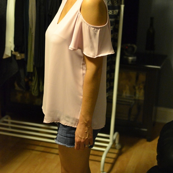NWT Pink Cold Shoulder Blouse - Picture 5 of 8