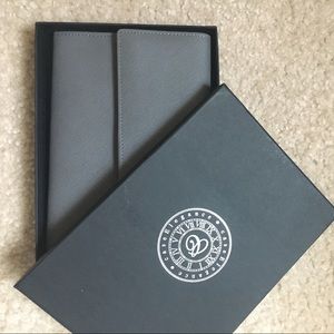 Small Gray Case Elegance clutch