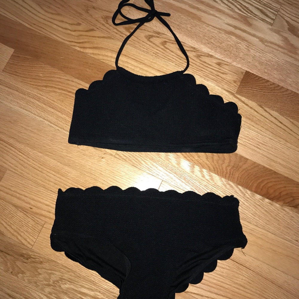 Scalloped black bikini