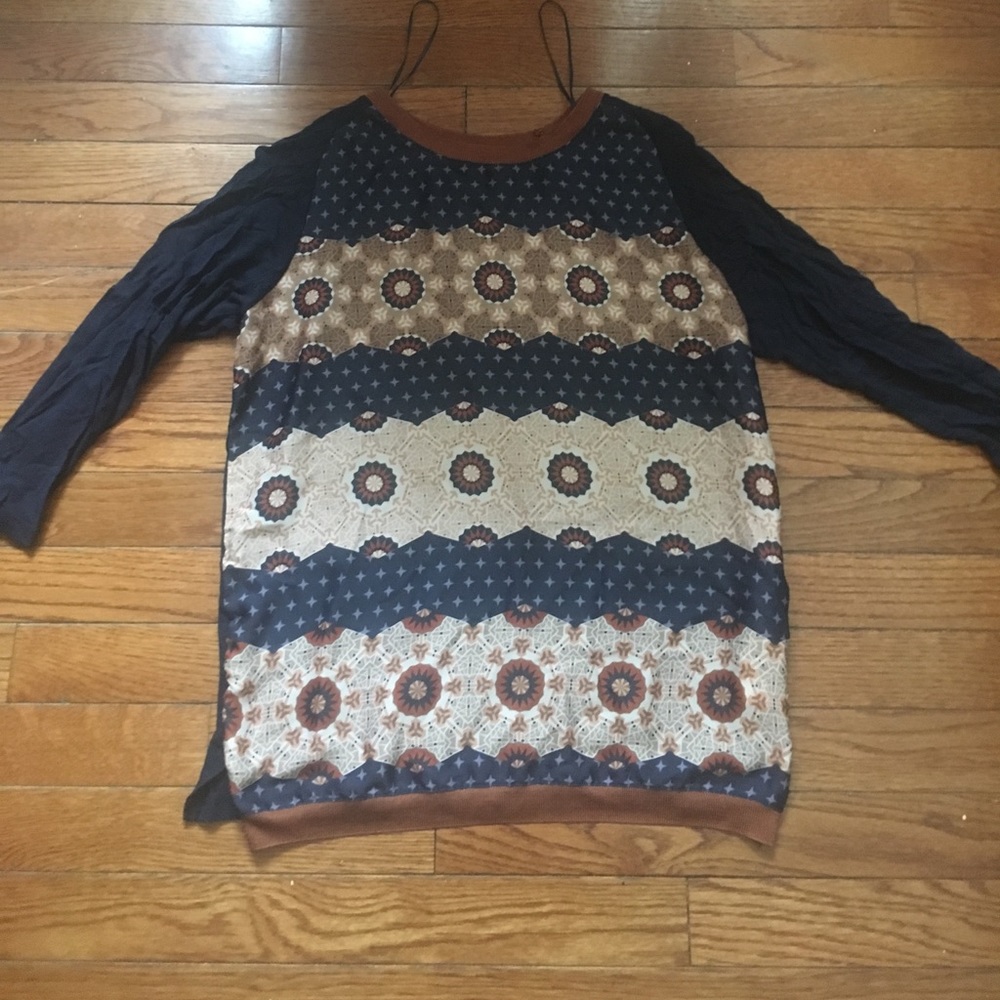 3/4 length shirt