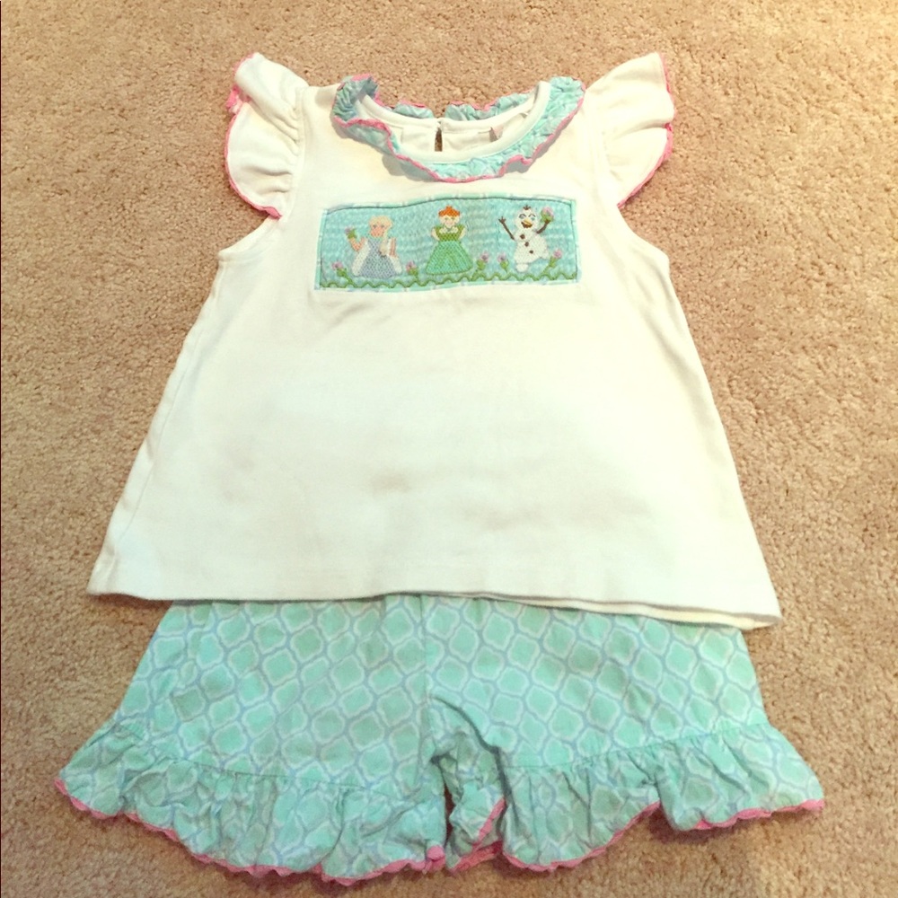 Shrimp and Grits Frozen smocked outfit