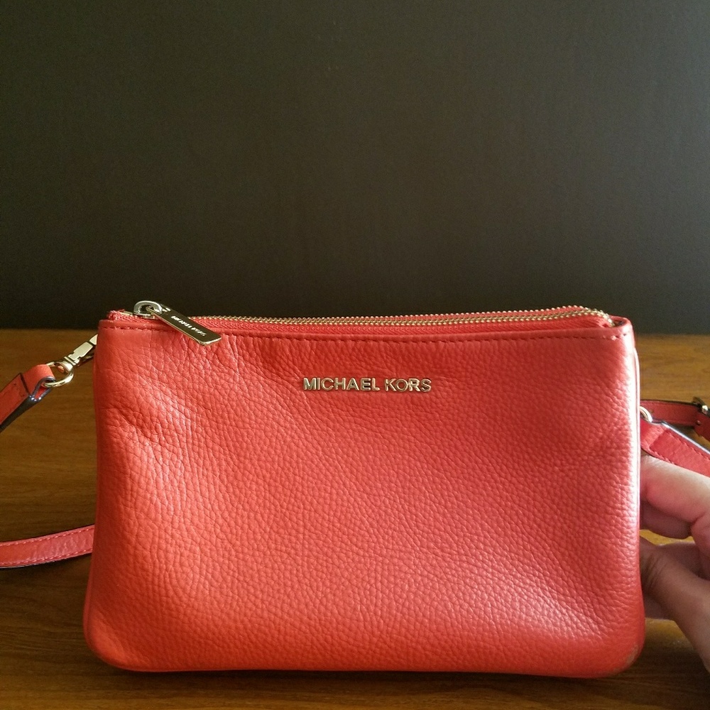 Michael Kors crossbody purse
