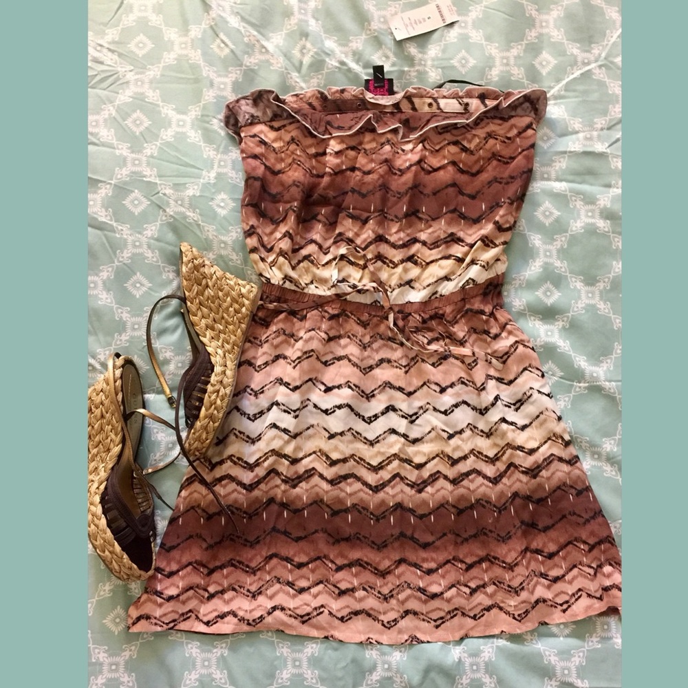 NWT 2B Bebe Strapless Dress