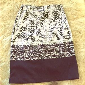 Peter Nygard pencil skirt