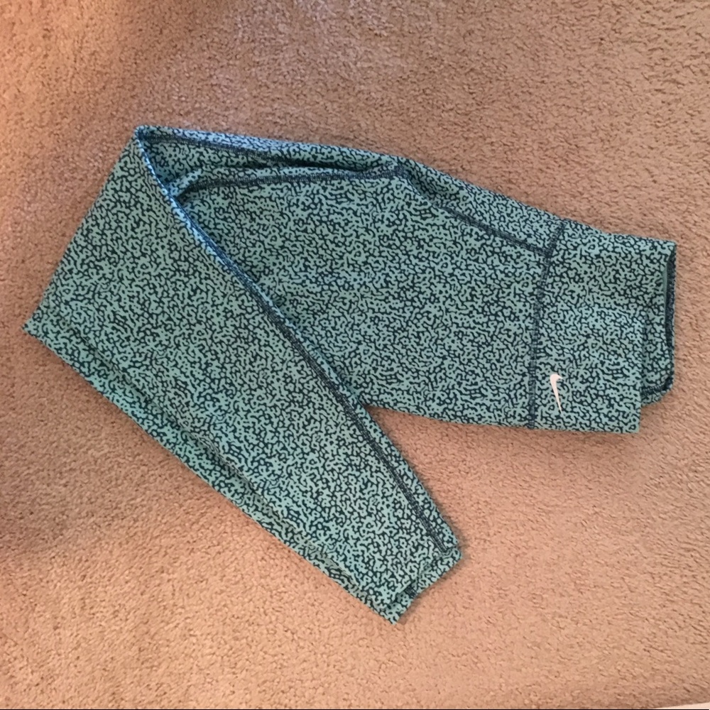 Nike Dri Fit Turquoise Printed Leggings