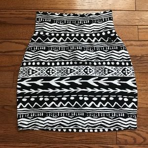 b&w geoprint skirt