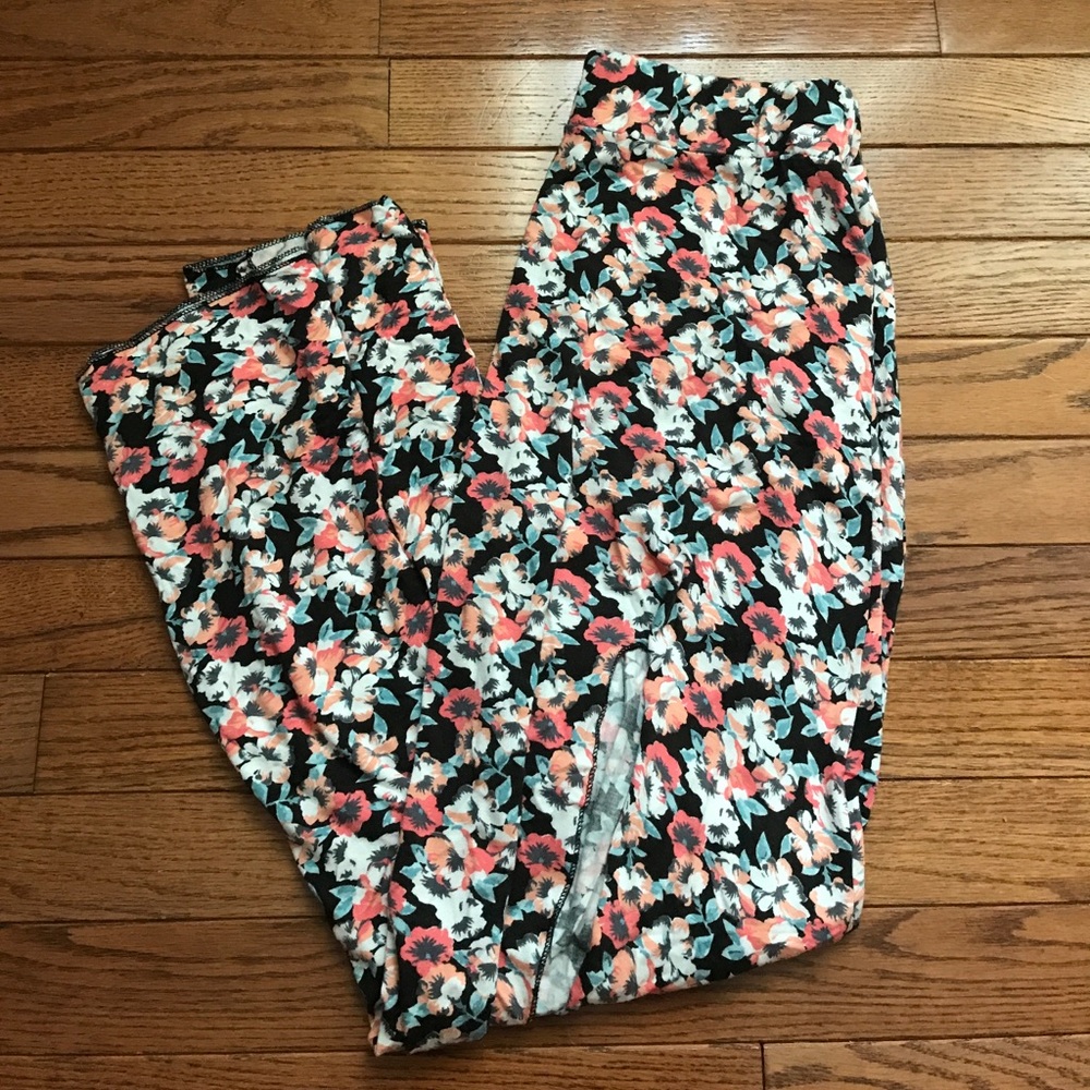 side slit maxi skirt