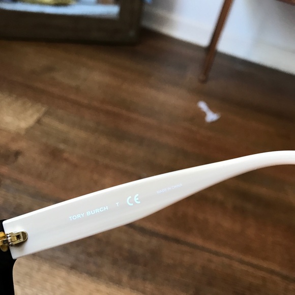 Tory Burch authentic sunglasses