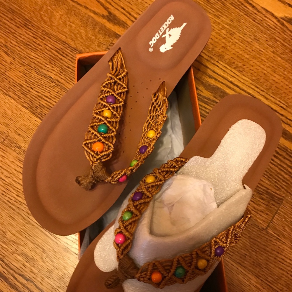 Rocket dog flip flop