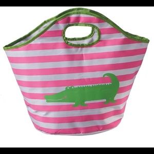 Tote Alligator Insulated NWT