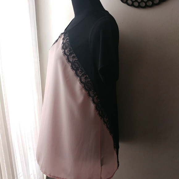 Worthington Tops - Worthington Gorgeous Lace Embellished Top