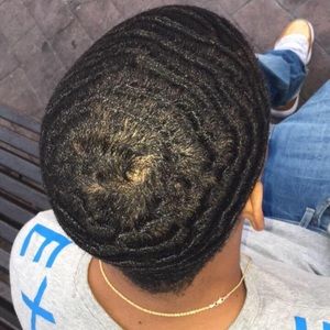 Meet your Posher, Aaron