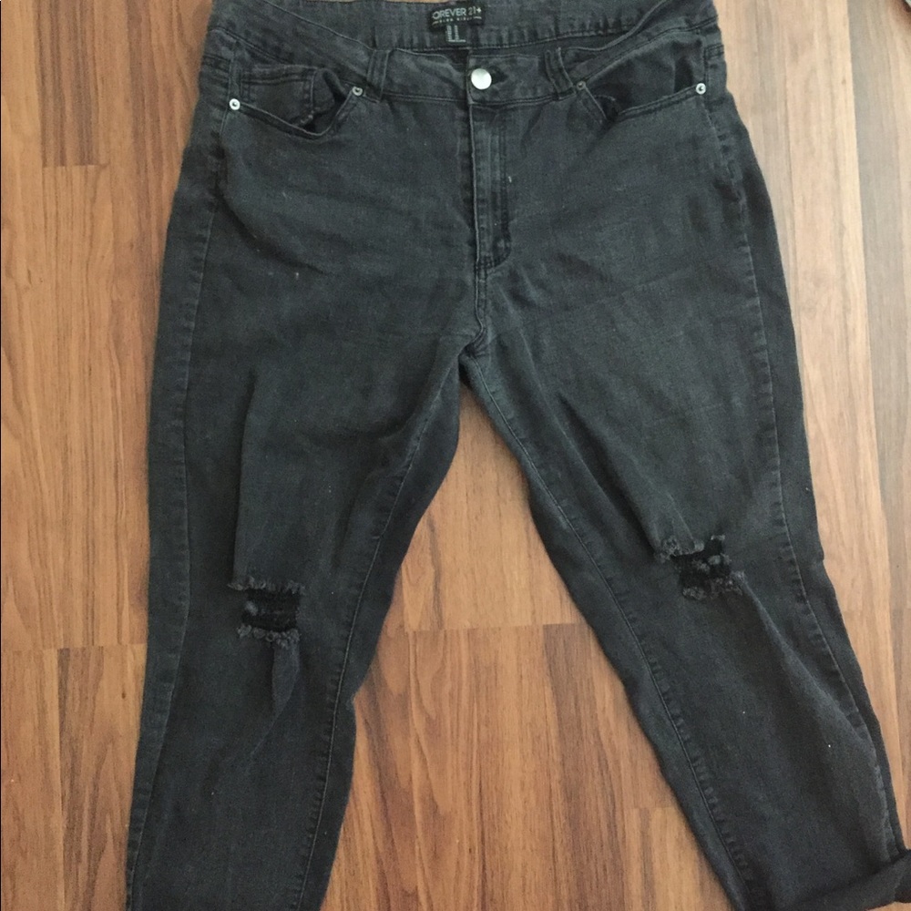 Plus size forever 21 distressed jeans