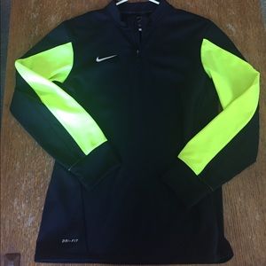 Medium black and neon Nike quarter zip