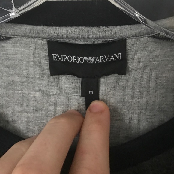 Emporio Armani sweater - Picture 2 of 3