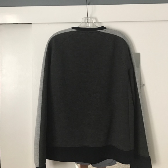 Emporio Armani sweater - Picture 3 of 3