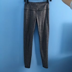 gray leggings