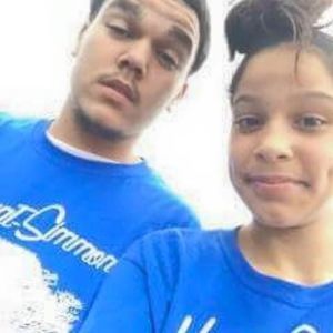 Meet your Posher, Burgandy