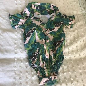 Freshly Picked 12m tropical button down onesie