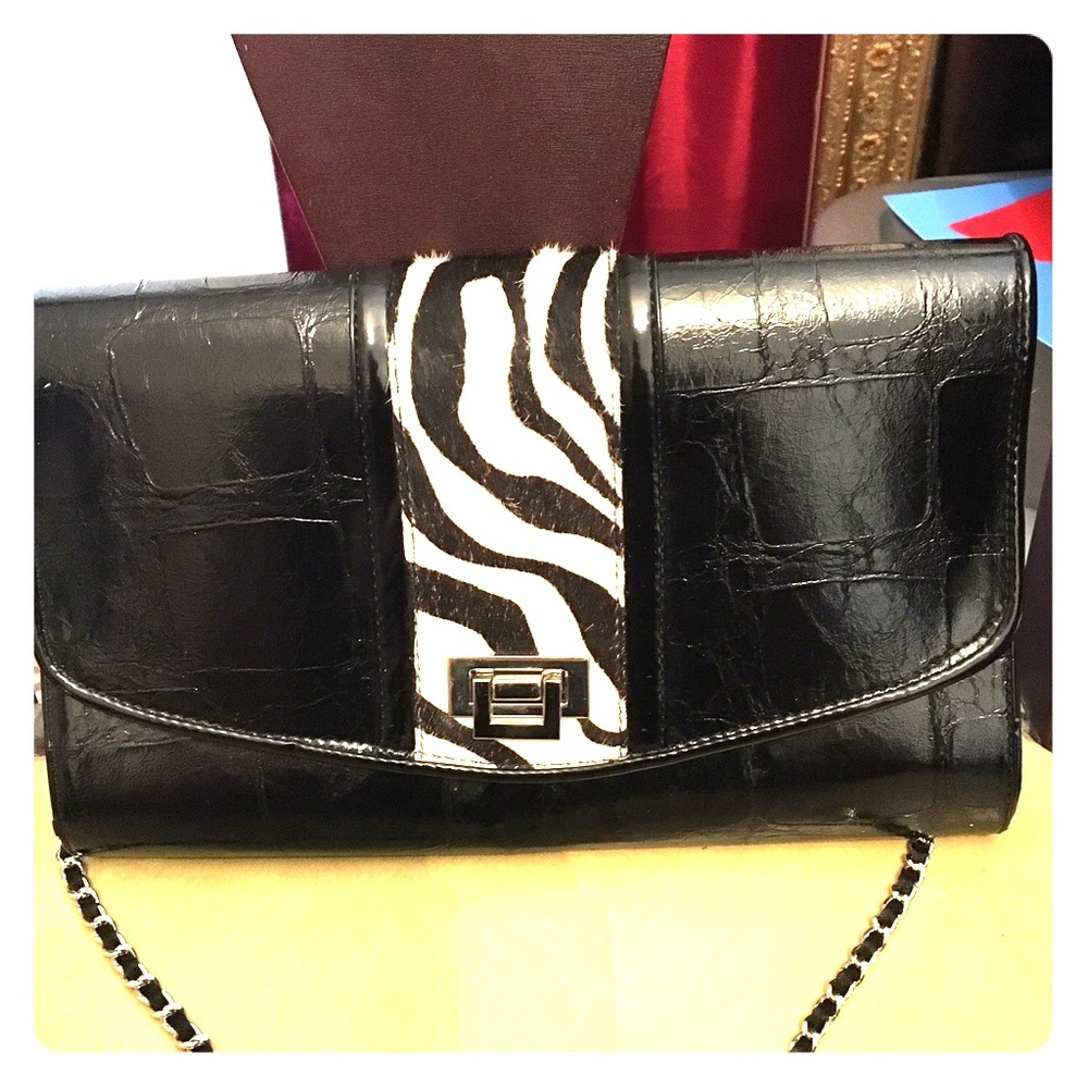 Zebra purse