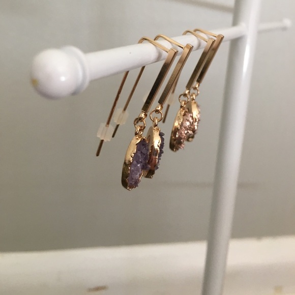 🆕Druzy Dangle Earrings in Purple or Rose - Picture 2 of 4